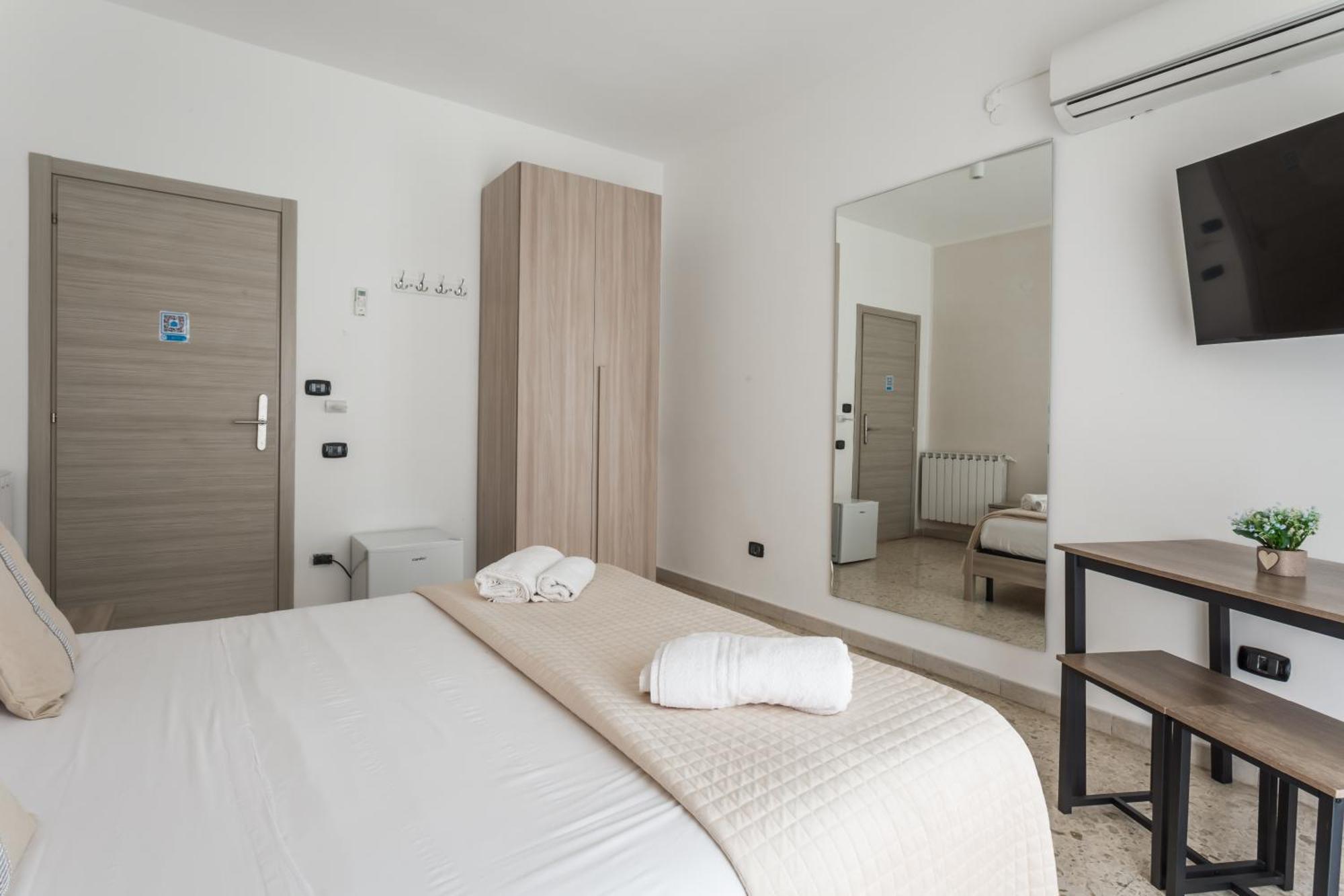 Bed & Breakfast Fly 290 *